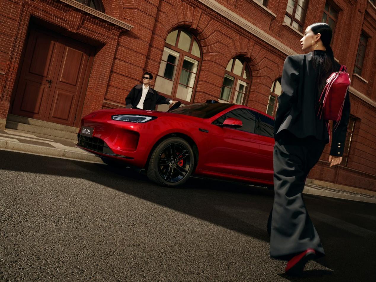 问界新 M5 Ultra：20 万级智驾比 TOP1