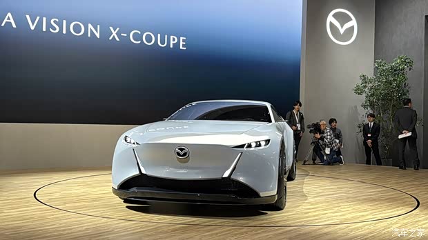 2025东京车展:马自达Vision X-Coupe/Vision X-Compact概念车