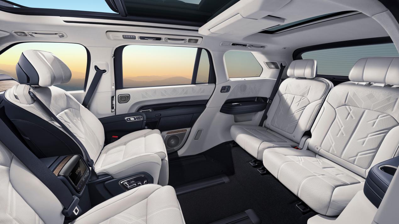 46.59万到59.99万,极氪9X上市杭州湾库里氪来了