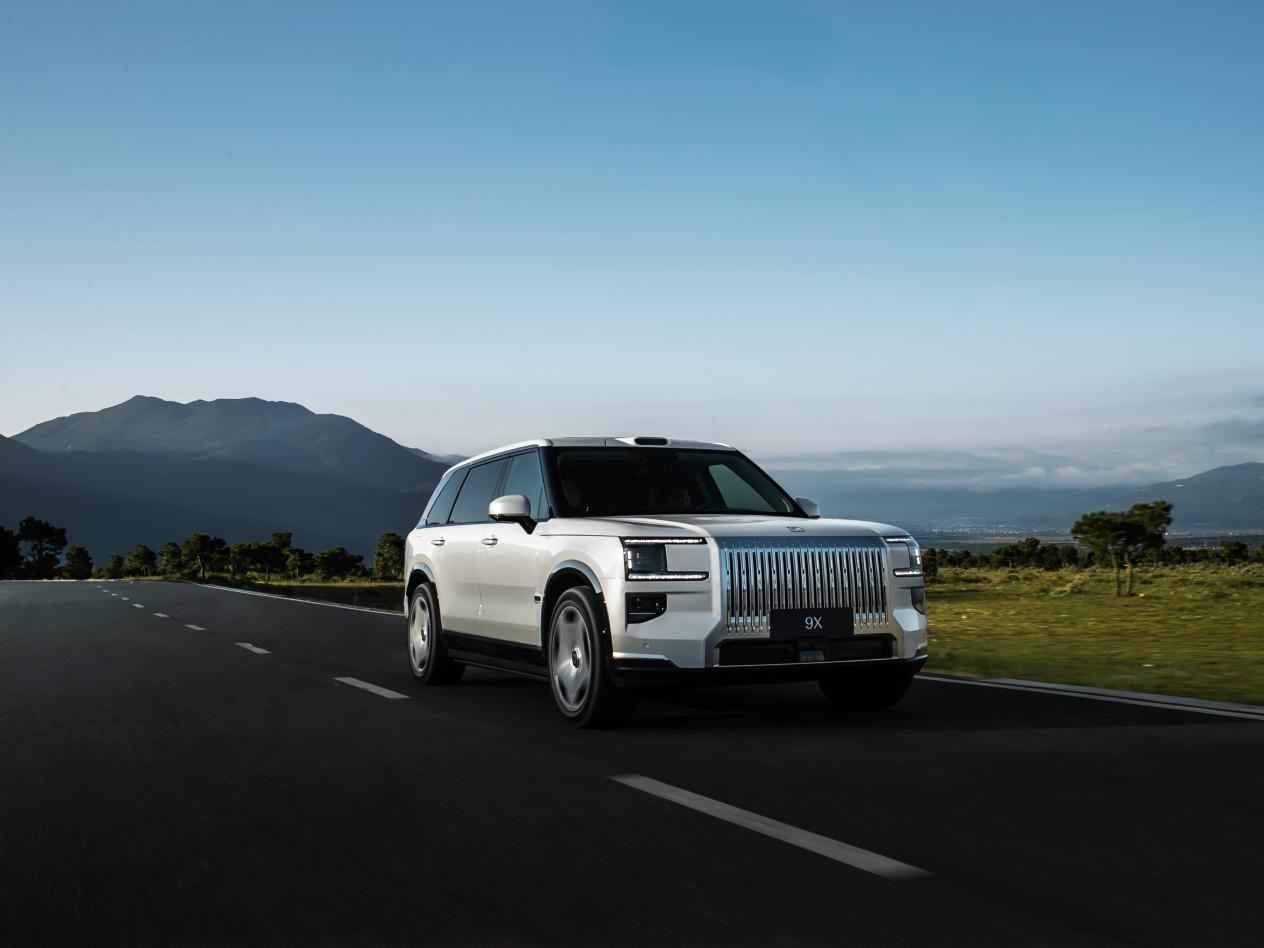 46.59万到59.99万,极氪9X上市杭州湾库里氪来了